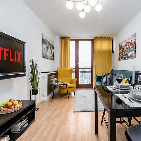 Апартаменти Center Flat For Families